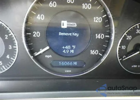 2009 Mercedes-Benz E350 z USA, uszkodzony, nr VIN WDBUF56X59B360740